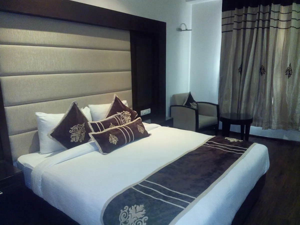 Bluemont Beacon Hotel New Delhi Gurgaon 4*,  India