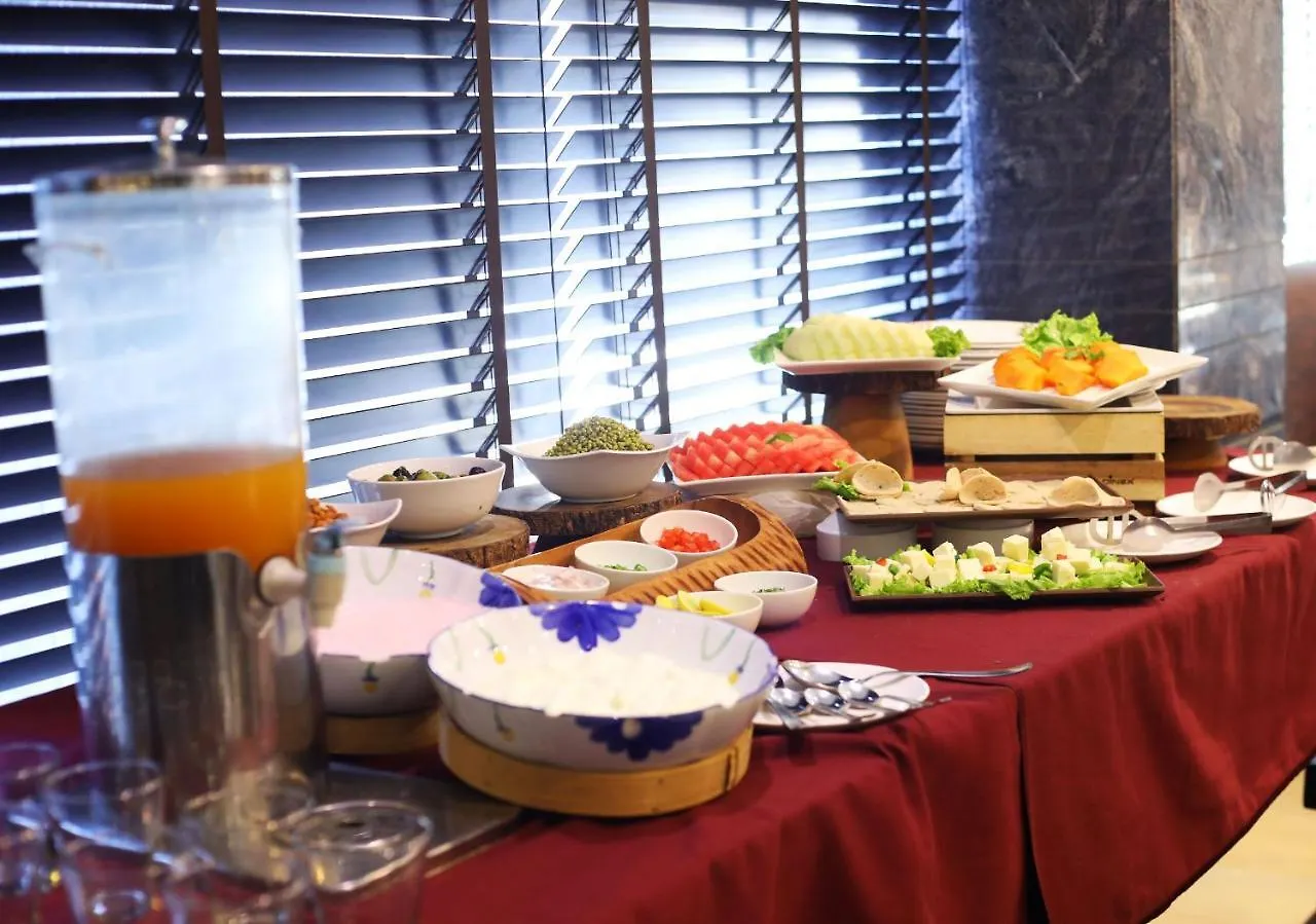 Bluemont Beacon Hotel New Delhi Gurgaon 4*,  India